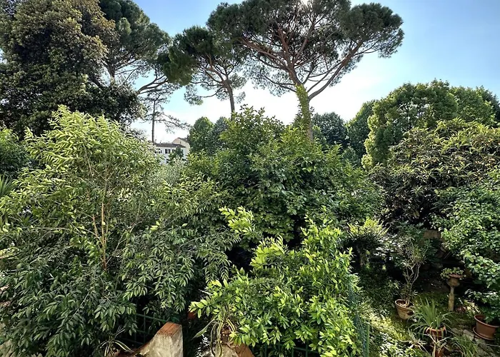 Classic Florentine Flat With Garden Semesterbostad *