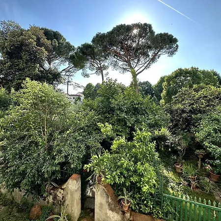 Classic Florentine Flat With Garden Σπίτι διακοπών *
